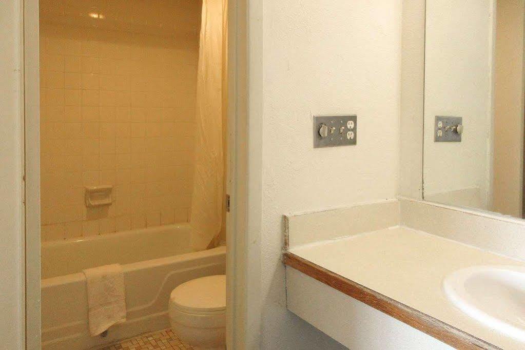 Motel 6 Wytheville Va Eksteriør billede